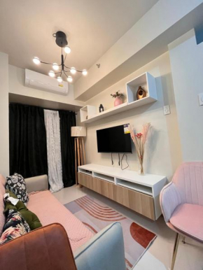 Shore 3 Cozy staycation near MOA